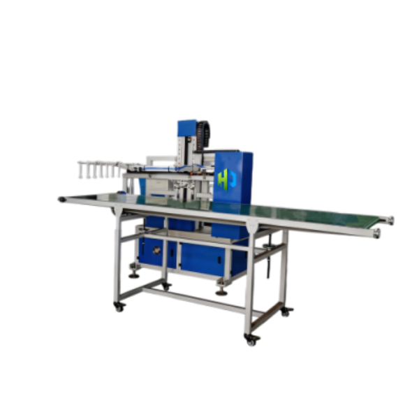 Robot for Cup Thermoforming Machine
